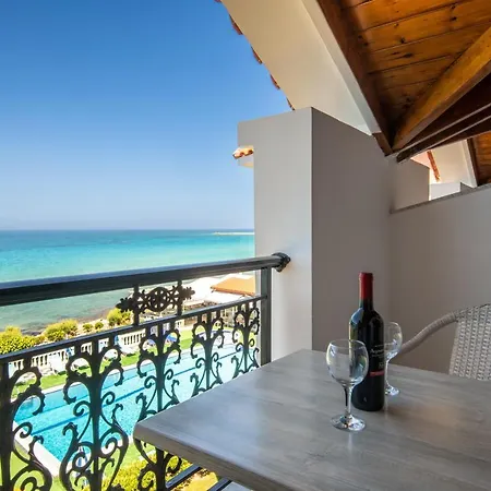 Apartahotel Achillion & 3*