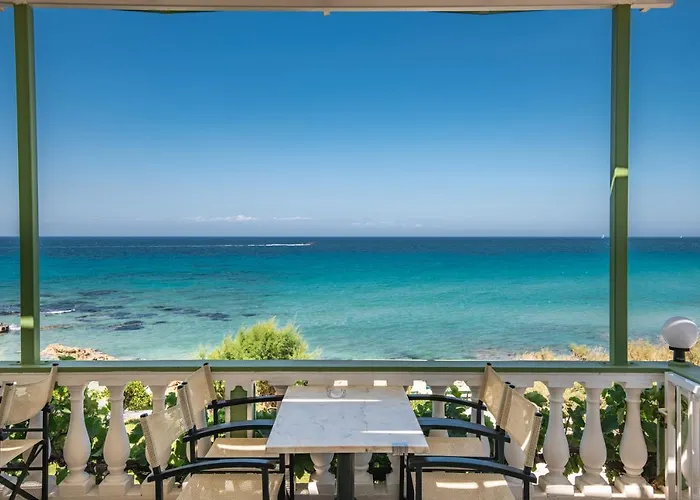 Apart-hotel Achillion & 3*